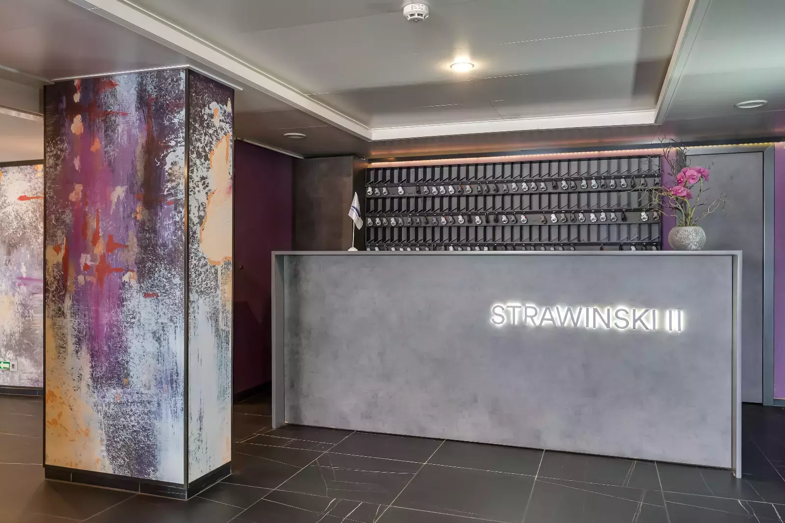 Круизный речной теплоход «Игорь Стравинский»